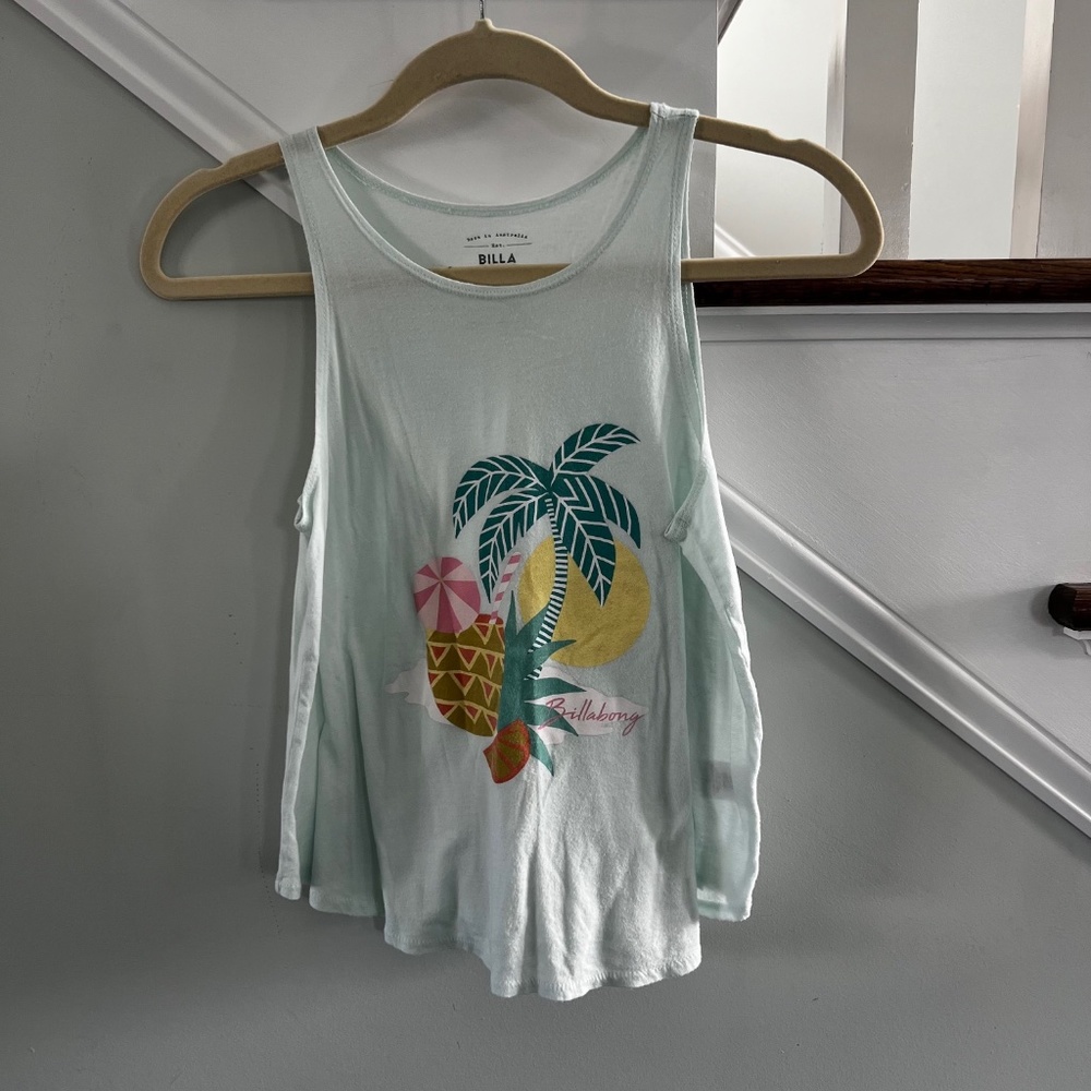 Billabong Girls Lightweight Mint Green Color Tank Top Size medium (12/14).